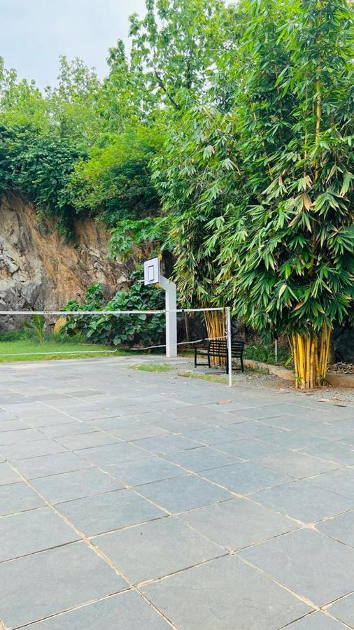 Rockdale Resort Nilambūr Zewnętrze zdjęcie